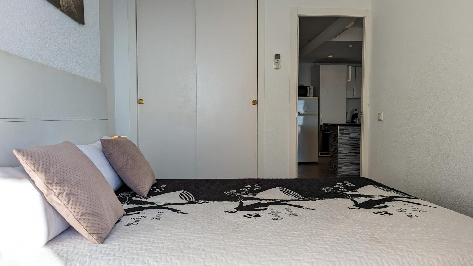Tropic Mar Sea View Apartments Benidorm Exteriör bild