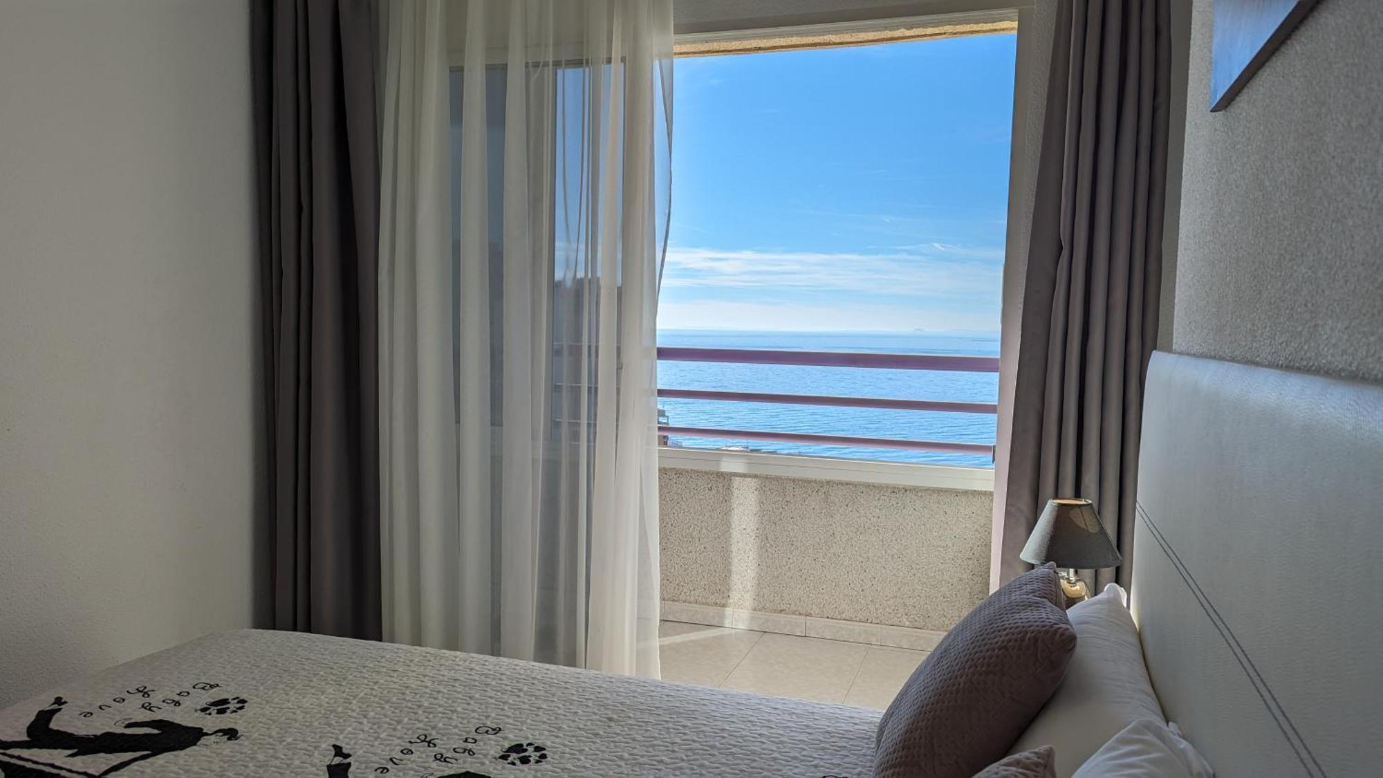 Tropic Mar Sea View Apartments Benidorm Exteriör bild