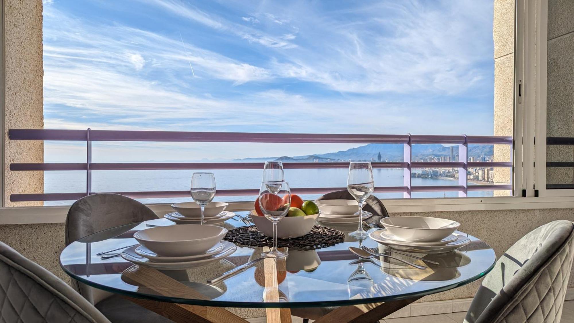 Tropic Mar Sea View Apartments Benidorm Exteriör bild